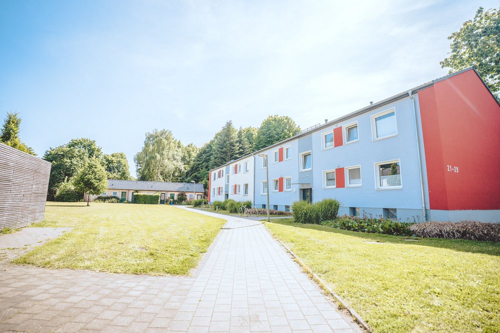Lötzener Straße 25-29